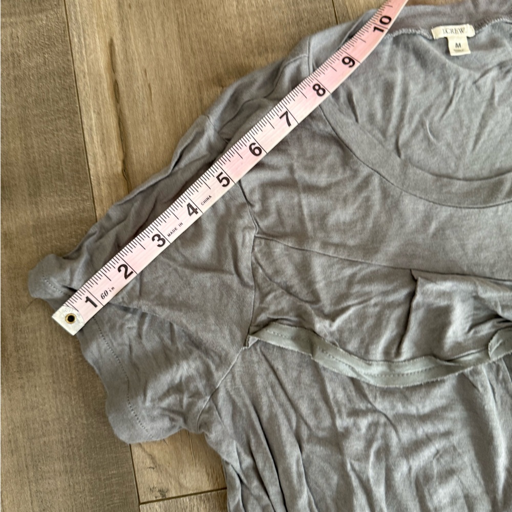 Lot of 2 J Crew Shirts Women Medium Cascading Ruffles Gray Short Sleeve Tank Top - Picture 12 of 12